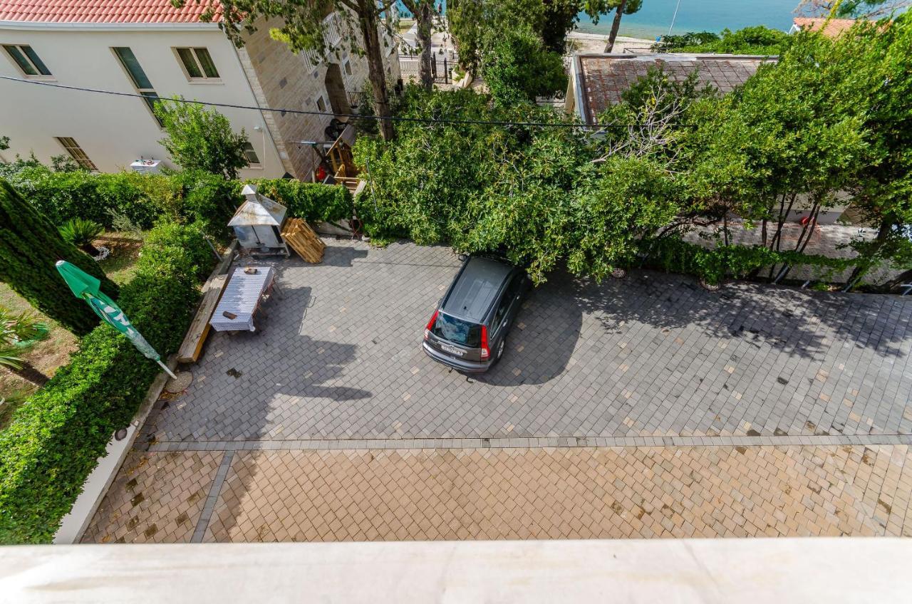 Apartments Marina 特罗吉尔 外观 照片